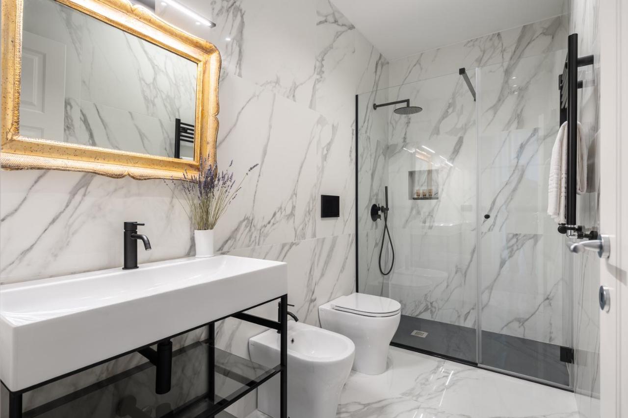 Vossia Luxury Rooms & Sicilian Living ปาแลร์โม ภายนอก รูปภาพ